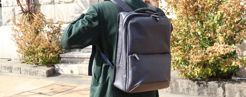 ビジネスにもプライベートにも使いやすい軽量バックパック