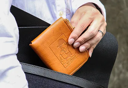 ビアベリー SMALL ROUND WALLET 二つ折り財布